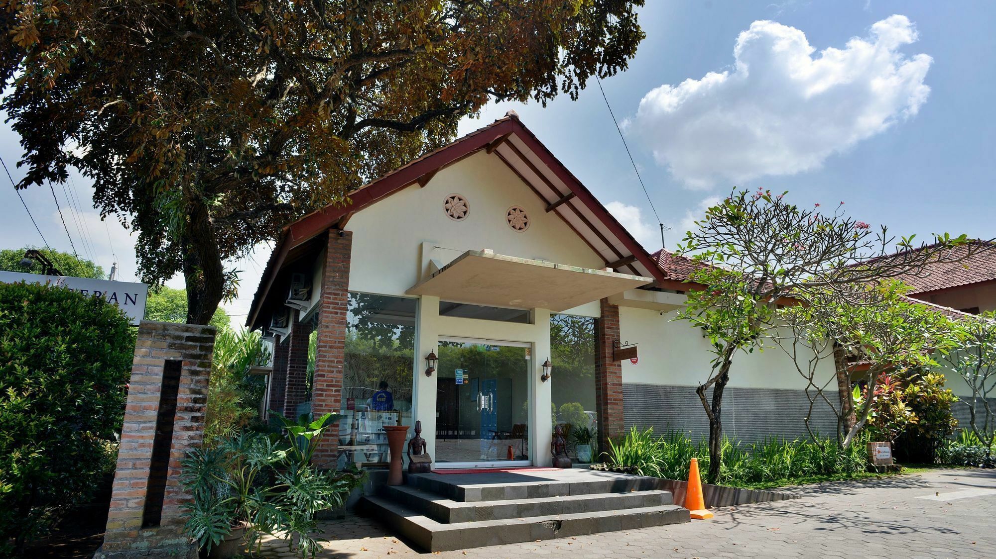 Zen Rooms Pakualaman Jogyakarta Zewnętrze zdjęcie
