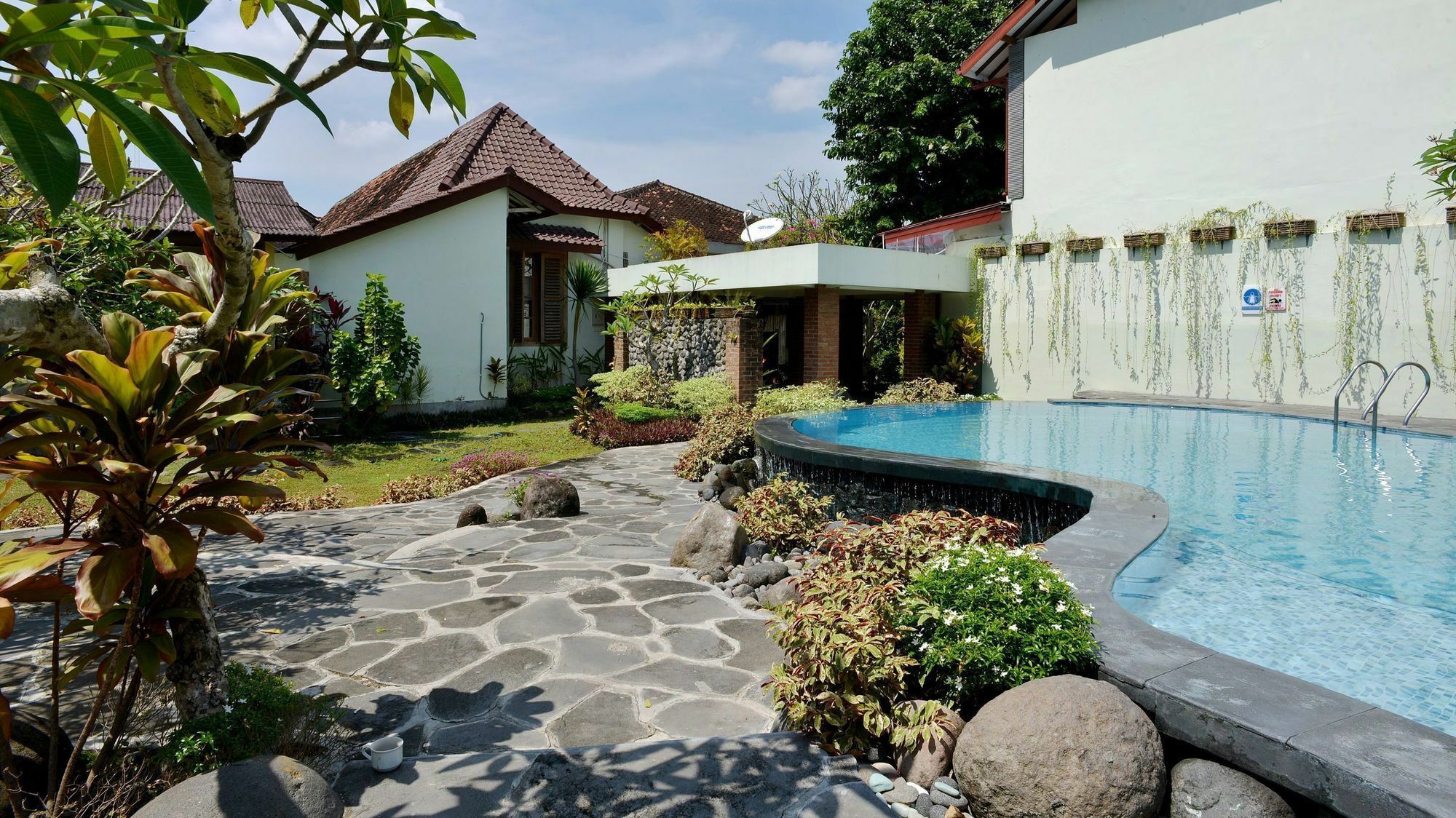Zen Rooms Pakualaman Jogyakarta Zewnętrze zdjęcie